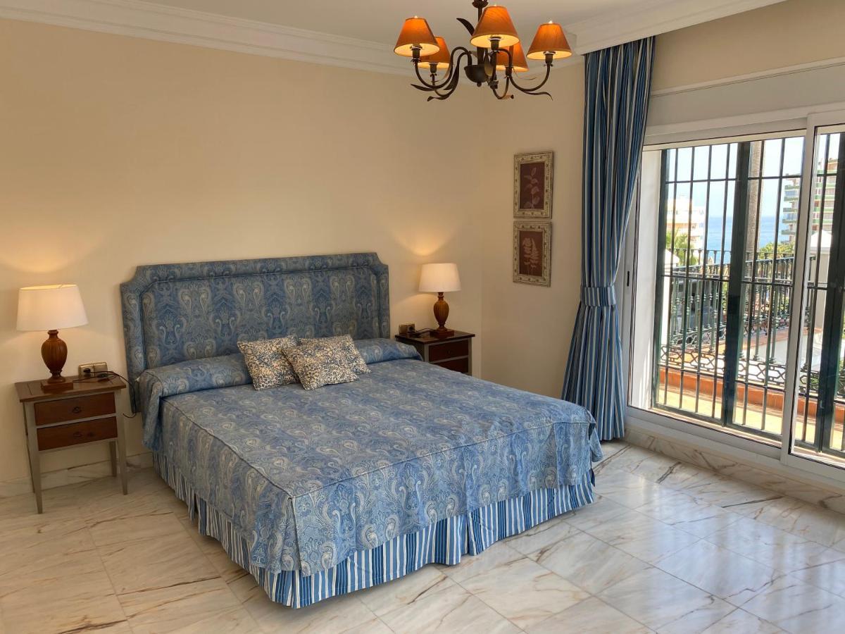 Apartamentos Villa Torreblanca Фуeнхирола Екстериор снимка